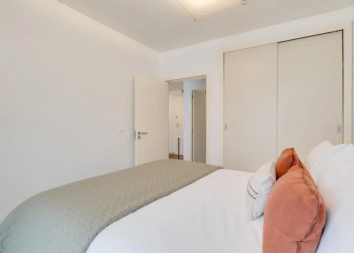 Plaza Center- Balcony Amazing Views