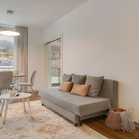 דירה Plaza Center- Balcony Amazing Views פונשל